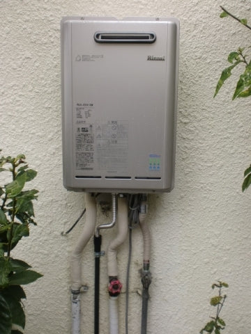 給湯器交換工事　大阪府大東市　RUX-E2010W-set