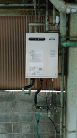 石油給湯器交換工事　静岡県静岡市清水区