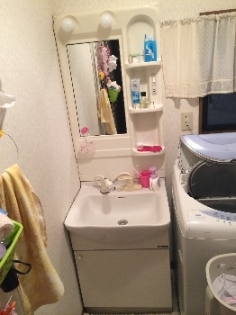洗面化粧台交換工事（2名作業・配管移設工共）　千葉県市川市　AR1FH605SY-set - Before