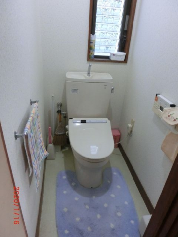 トイレ交換工事　神奈川県横須賀市　XCH3014RWST - Before