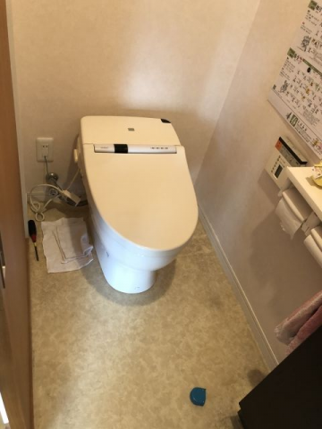 トイレ交換工事　兵庫県尼崎市　CES9768FR-SC1 - Before