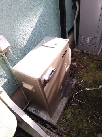 石油給湯器交換工事　埼玉県所沢市　DBF-673Y