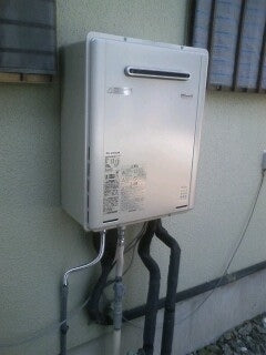 給湯器交換工事（2台）　静岡県富士市　RUF-E2405SAW-13A-set
