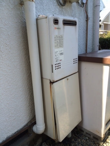 給湯器交換工事　埼玉県北葛飾郡松伏町　RUF-A2400SAW-Aset13A - Before