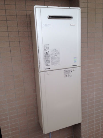 給湯器交換工事　埼玉県さいたま市南区　RUF-E2405SAW-13A-set
