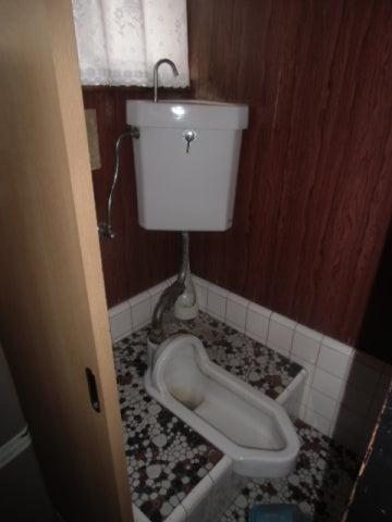 トイレ交換工事　神奈川県横浜市保土ケ谷区　CS501 - Before
