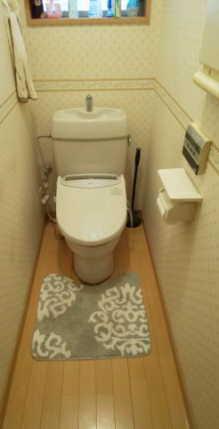 トイレ交換工事　大阪府高槻市　XCH3013WST - Before