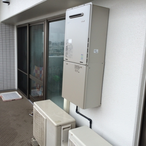 給湯器交換工事　東京都荒川区　RUF-E2405SAW-13A-set - After