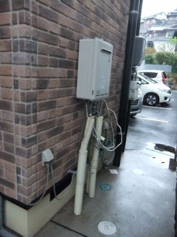 給湯器交換工事　広島県呉市　RUF-E2405SAW-13A-set - Before