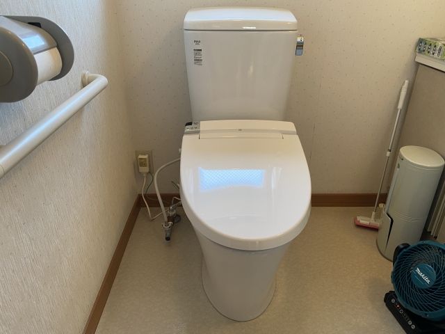 トイレ交換工事　宮崎県延岡市　CW-KA21-BW1 - After