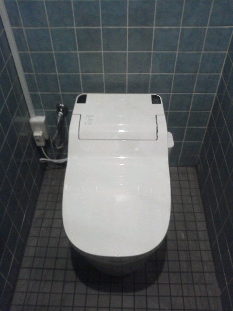 トイレ交換工事　広島県大竹市　XCH1101WS-sale