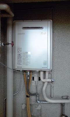 給湯器交換工事　大阪府東大阪市　RUF-E1615SAW