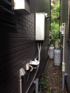 給湯器交換工事(塩入）　神奈川県横須賀市　GT-2050SAWX-2BL-set - Before