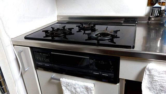 ビルトインガスコンロ交換工事　新潟県長岡市　RHS71W23L7RSTW-13A - Before