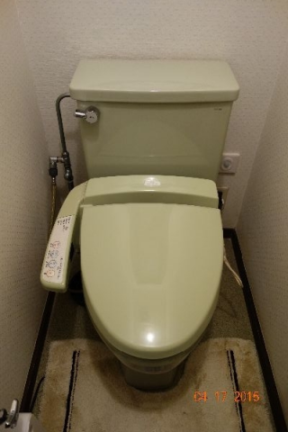 トイレ交換工事　奈良県生駒郡平群町　CES9767F - Before