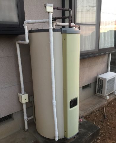 電気温水器交換工事　長崎県大村市　SRG-375G-base - Before
