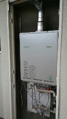 給湯器交換（2名作業）　東京都足立区　RUF-E2005AU-13A