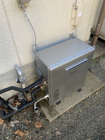 ガス給湯器交換工事　神奈川県厚木市　RFS-E2405SA-B-13A