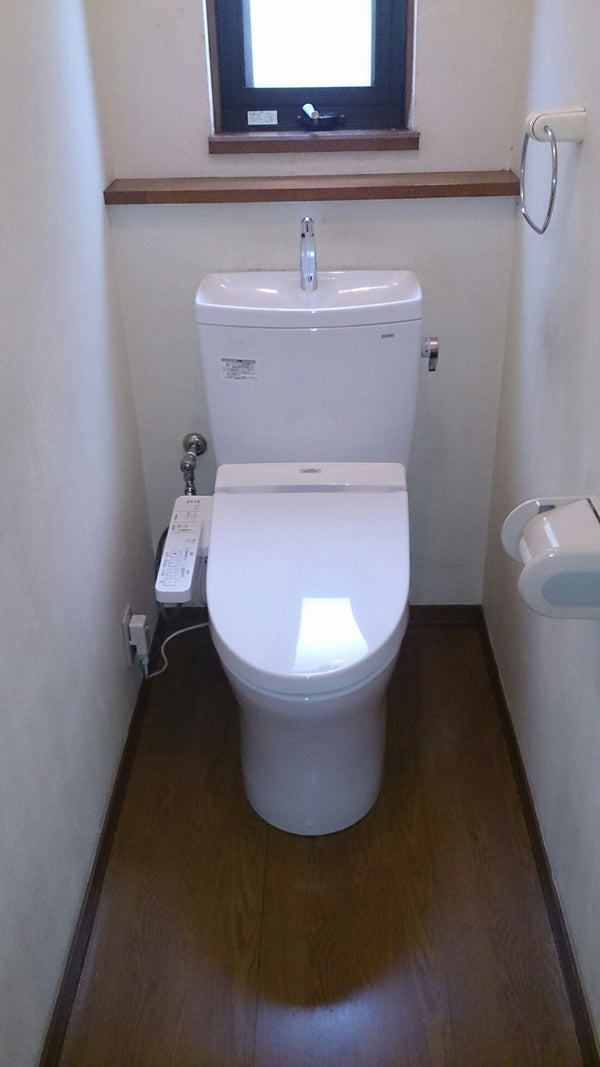 トイレ交換工事　神奈川県横浜市港南区　CS230B-SH231BA
