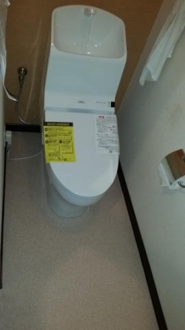 トイレ交換工事　大阪府吹田市　CES967-NW1