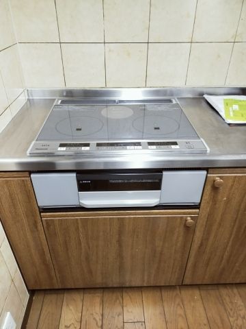 IHクッキングヒーター交換工事　福岡県北九州市小倉北区　KZ-G32AST