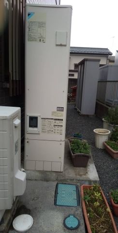 エコキュート 蛇口 ビルトインガスコンロ交換工事　茨城県古河市　EQN46VFV-set - Before