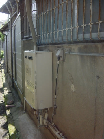 給湯器交換工事　大阪府八尾市　LF-275A-G-U - Before