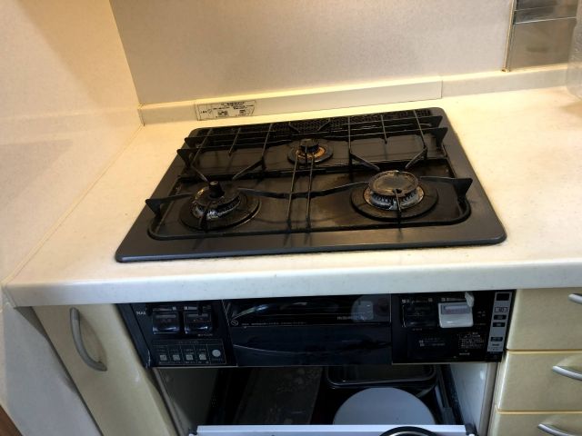 ビルトインガスコンロ レンジフード交換工事　宮城県仙台市泉区　RHS71W31E12RCSTW-13A - Before