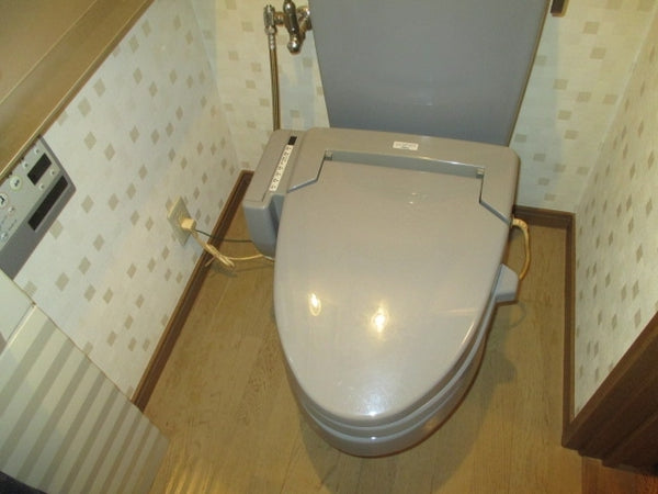 トイレ交換工事　滋賀県大津市　CES9897F-NG2