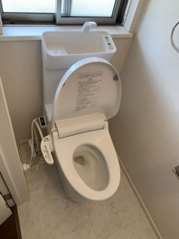 トイレ交換工事　神奈川県横浜市青葉区　XCH3015WST