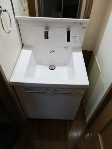 洗面化粧台交換工事　神奈川県川崎市中原区　LDSWB060BAGEN1-A
