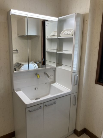 洗面化粧台交換工事　和歌山県和歌山市　LDSWB075CJGEN1-W