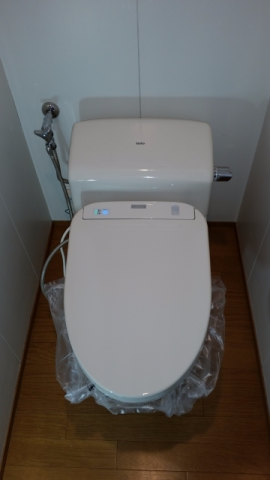 洗浄便座交換え工事(笹原）　東京都世田谷区　TCF4711-SC1
