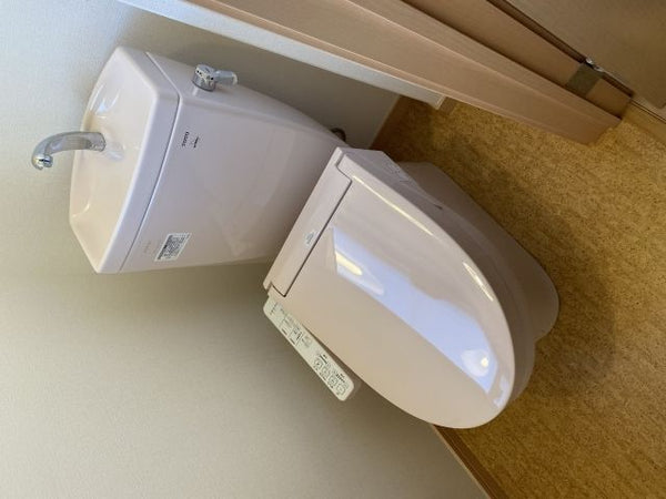 便座交換工事　埼玉県草加市