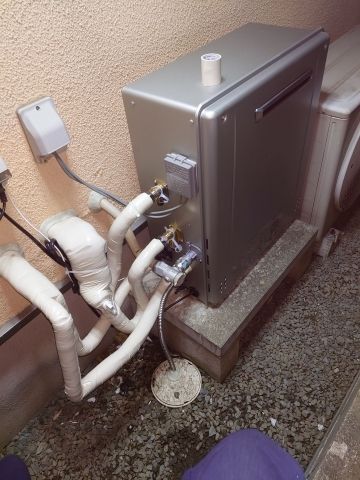 ガス給湯器交換工事　神奈川県藤沢市
