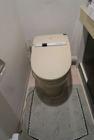 トイレ交換工事　東京都渋谷区　CES9898PXS-N-NW1 - Before