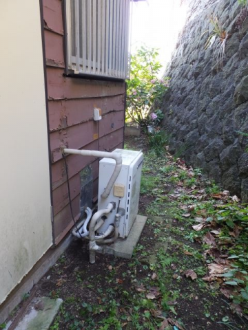 ガス給湯器交換工事　神奈川県横浜市港北区　GT-C1662SARX-2-BL-13A - Before