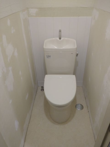 トイレ交換工事　東京都新宿区　CS232BM-SH233BA-SC1