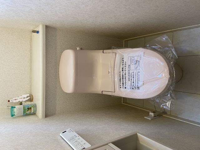 トイレ交換工事　埼玉県上尾市　BC-ZA20S-DT-ZA251-N-LR8 - After
