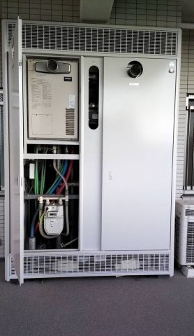 ガス給湯器交換工事　東京都府中市 - Before