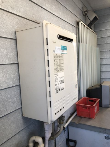ガス給湯器交換工事　東京都三鷹市　FH-E2421SAWL-13A - Before