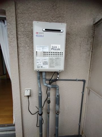 ガス給湯器交換工事　福岡県北九州市門司区　GQ-C2034WSBL-set-13A