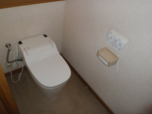 トイレ交換工事　熊本県熊本市南区　XCH1101WS-sale