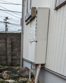 ガス給湯器交換工事　神奈川県横須賀市　GT-2060SAWX-2-BL-set-13A - Before