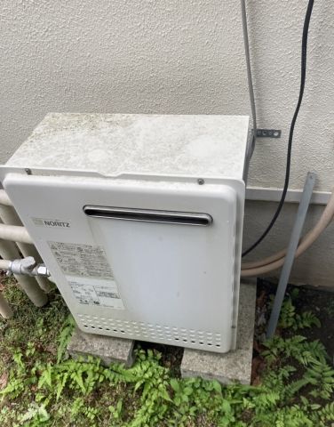 ガス給湯器交換工事　神奈川県秦野市　GT-C2462PARX-2-BL-13A - Before
