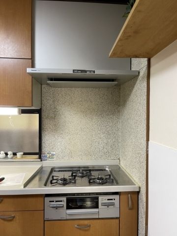 ビルトインガスコンロ レンジフード交換工事　滋賀県大津市　FY-90DED3-S - After