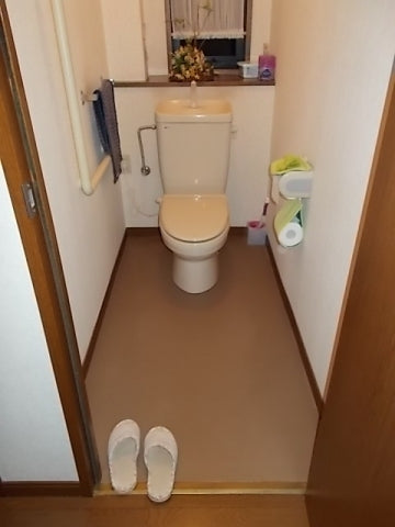 トイレ交換工事　大阪府泉南市　C111 - Before