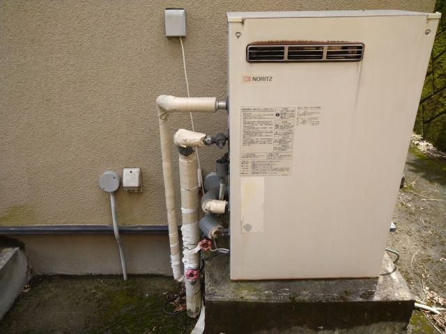 石油給湯器交換工事　神奈川県足柄下郡真鶴町　OTX-3706SAYV - Before