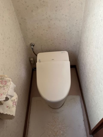 トイレ交換工事　埼玉県さいたま市岩槻区　TCF4713R-NW1 - Before