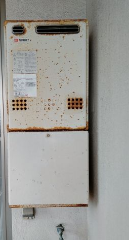 ガス給湯器交換工事　福岡県福岡市南区 - Before